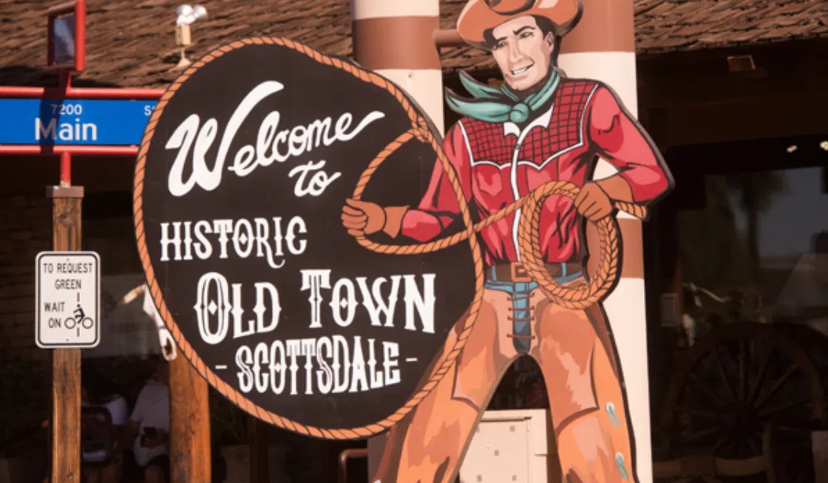 Historic Old Town Scottsdale sign